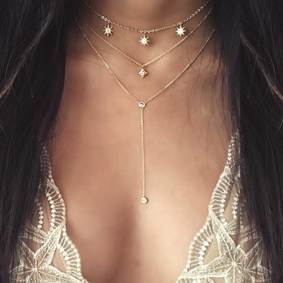 STAR LAYERED NECKLACE - Picture 1 of 2